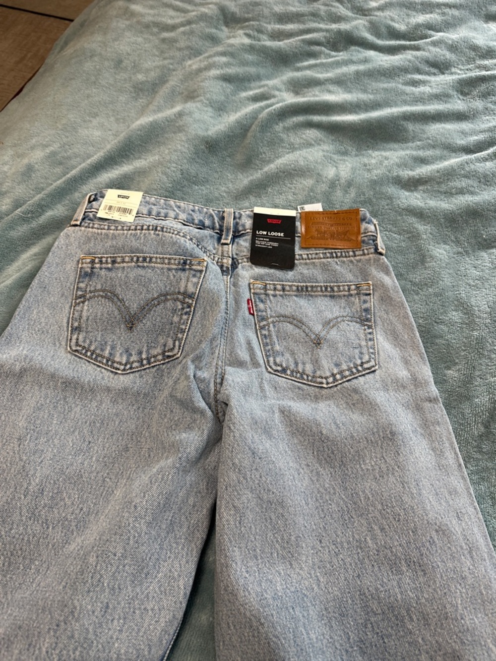 Jeans - Picture 3 of 3